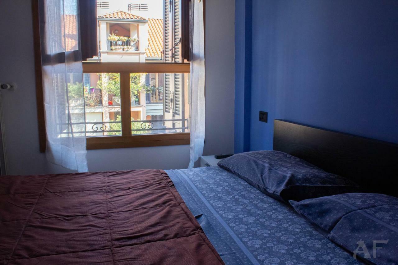 Corso San Gottardo - Darsena Flat Daire Milano Dış mekan fotoğraf