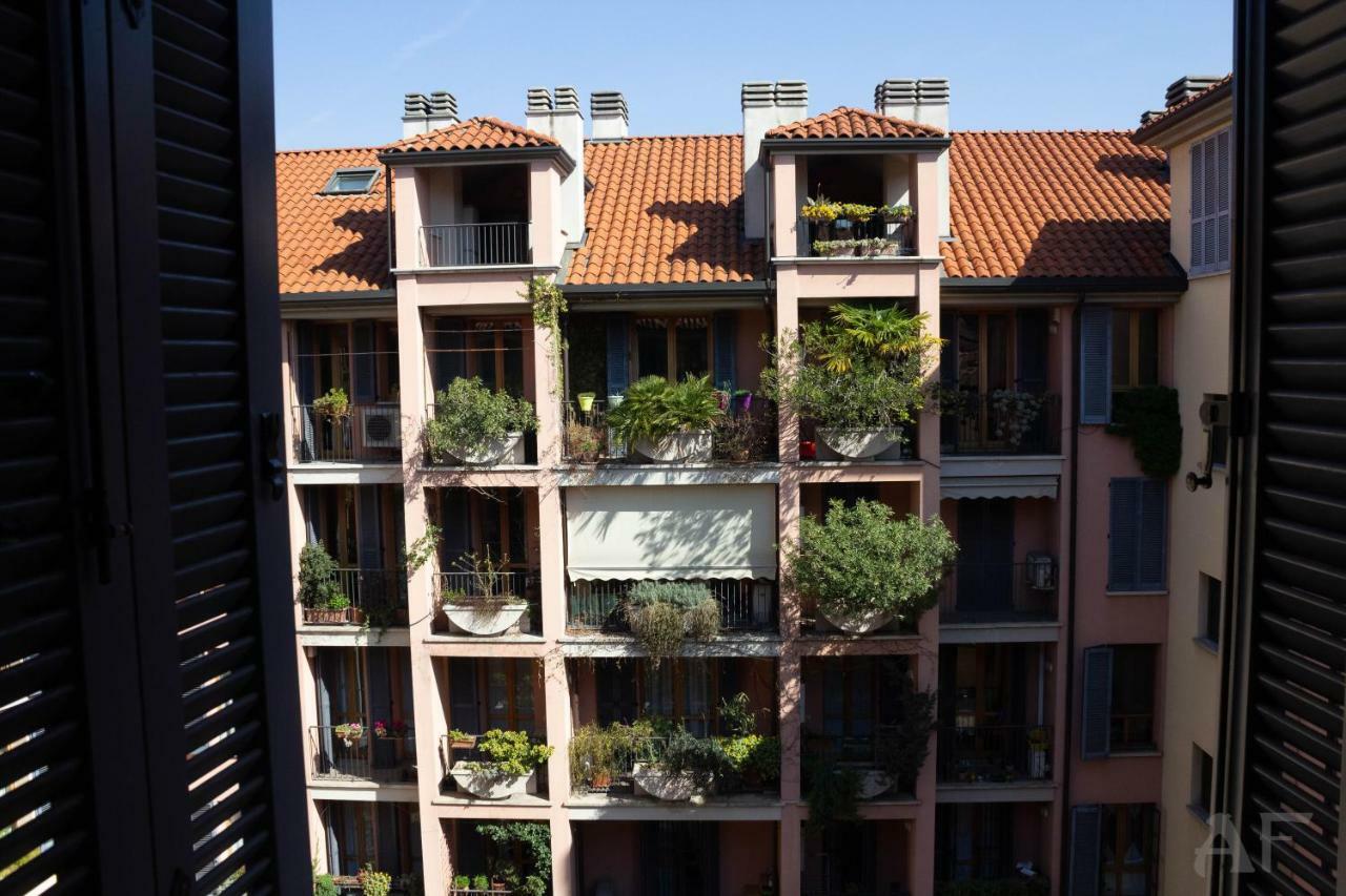 Corso San Gottardo - Darsena Flat Daire Milano Dış mekan fotoğraf