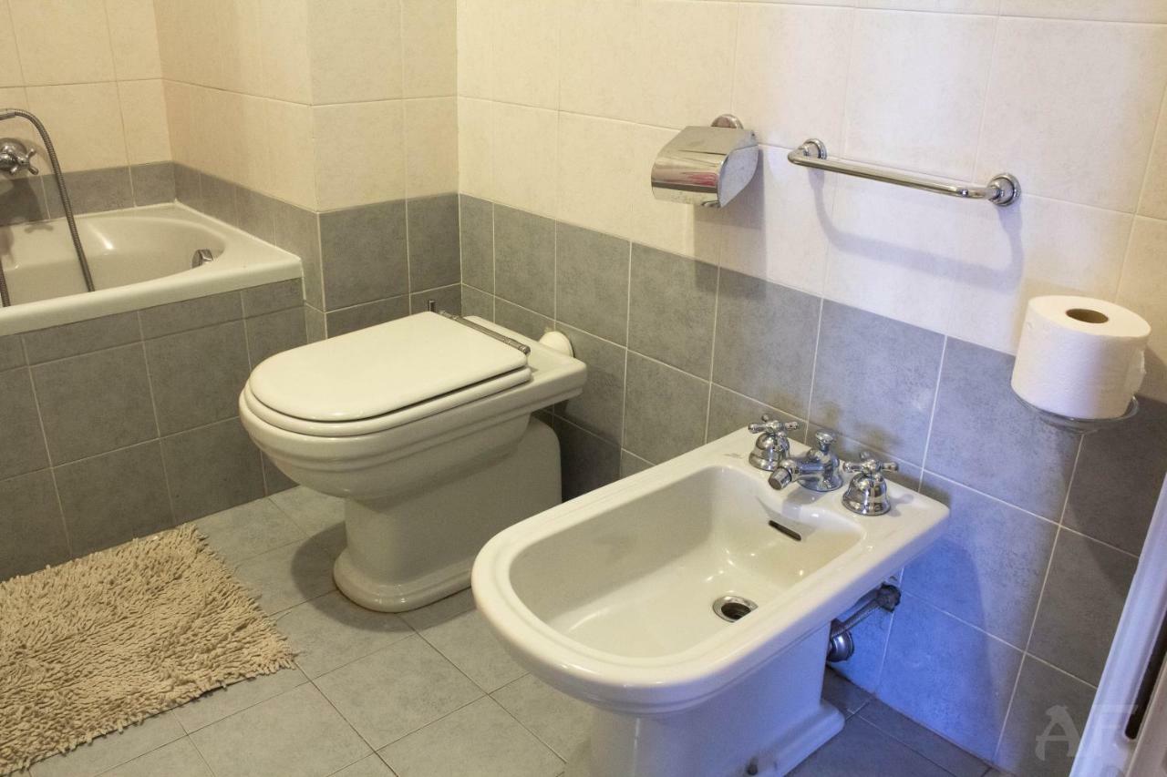 Corso San Gottardo - Darsena Flat Daire Milano Dış mekan fotoğraf